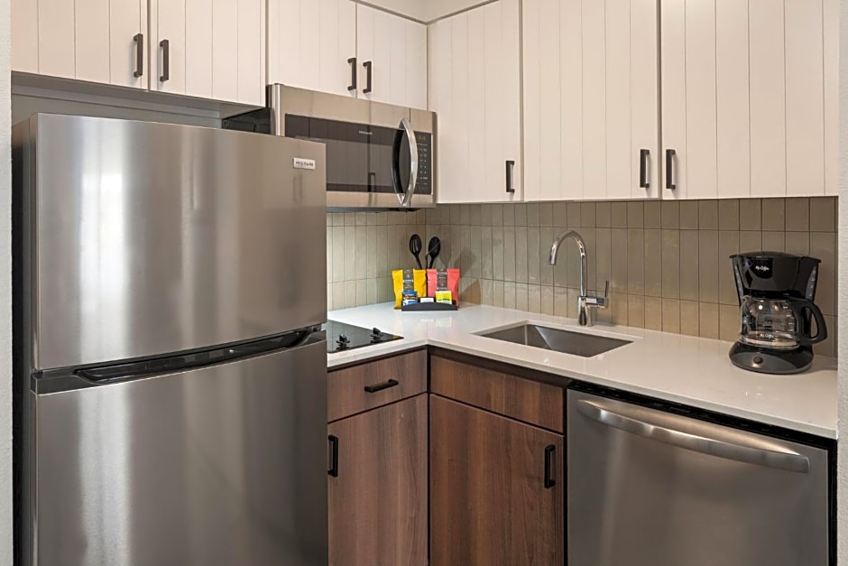 Staybridge Suites Minneapolis-Maple Grove By IHG