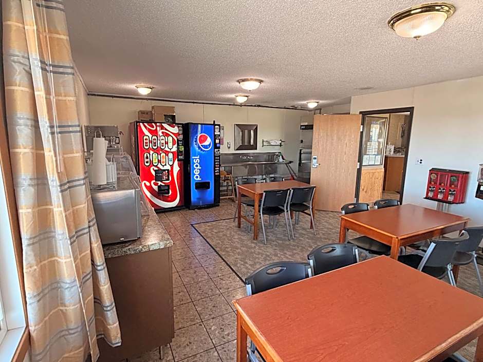 East Grand Inn Grand Forks ND I 29