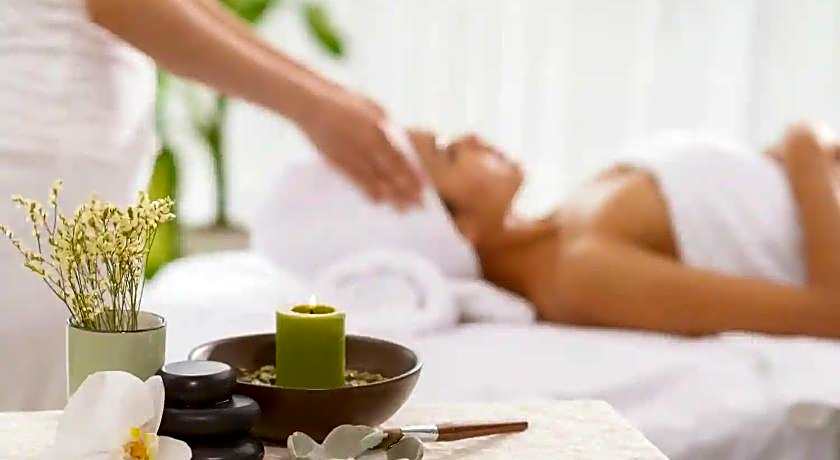 Fortune Inn Promenade, Vadodara - Member ITC Hotels' Group