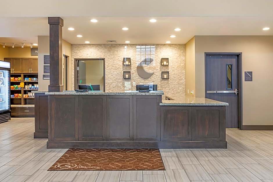 Comfort Suites Near Sam Houston Race Park