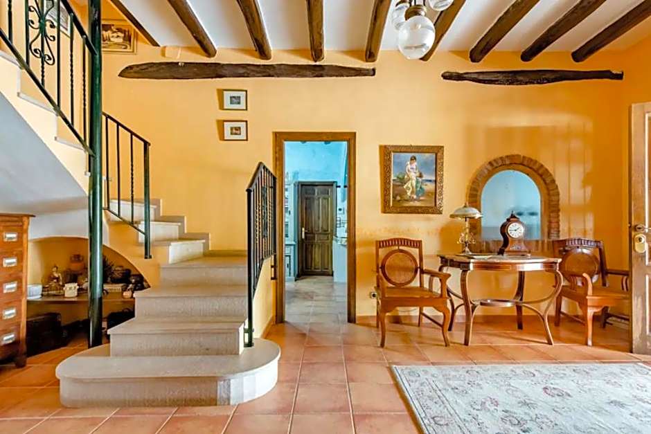 Masia Castellvi B&B