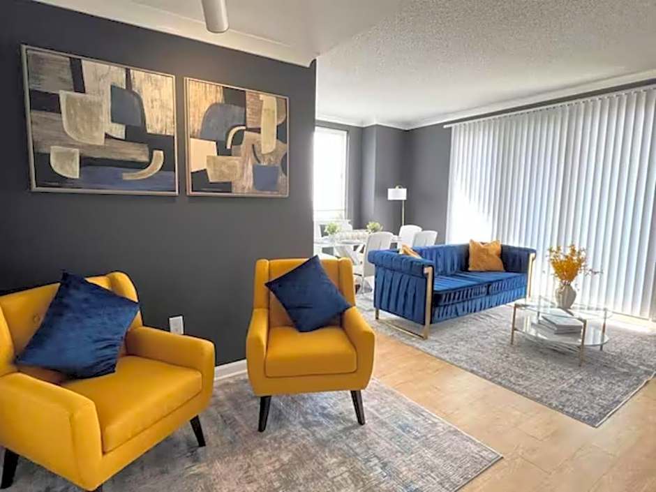 Elegant King Suite Metro DC