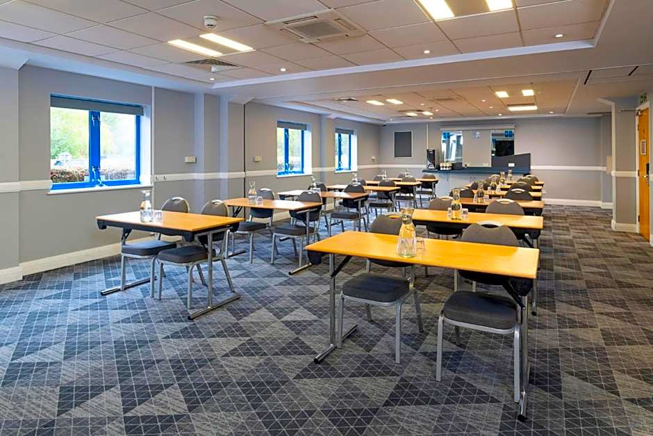 Holiday Inn Express Birmingham Airport NEC