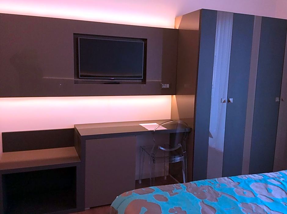 Hotel Ariston & Apartments