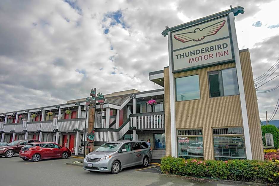 Thunderbird Motor Inn