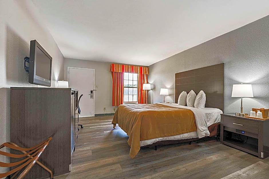 Quality Inn