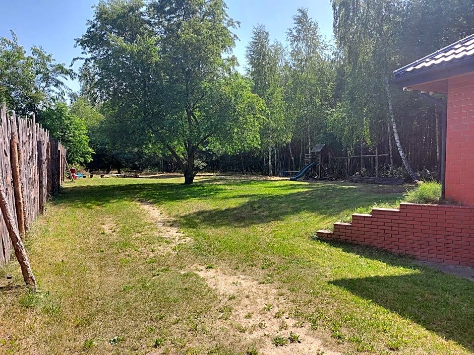 Dom imprezowy z noclegami Dziecinów