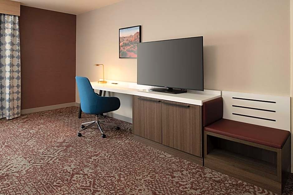 Hilton Garden Inn Fontana