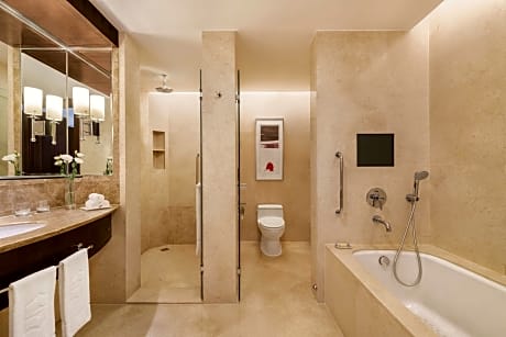 Horizon Club Room Twin Beds