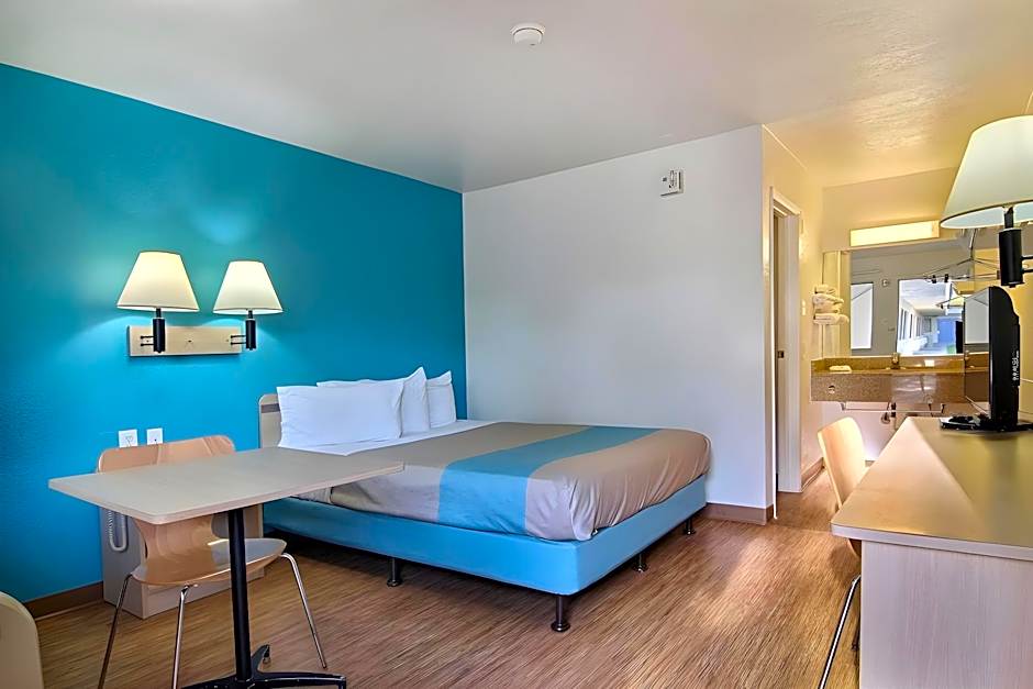 Motel 6-Lubbock, TX