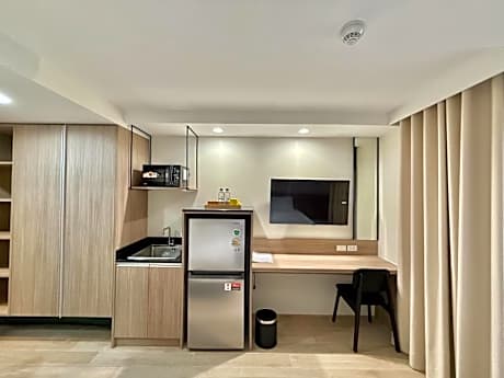 Superior King City View