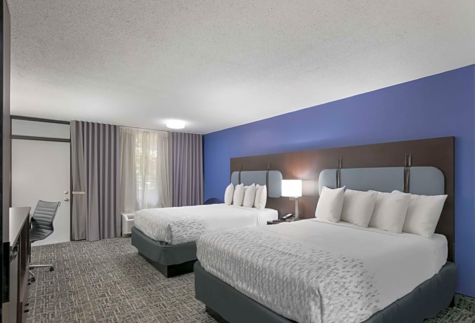 SureStay Plus Hotel by Best Western Gatlinburg