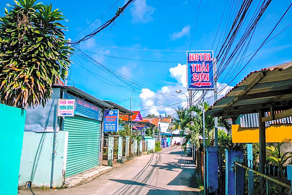 Khách sạn Thái Sơn