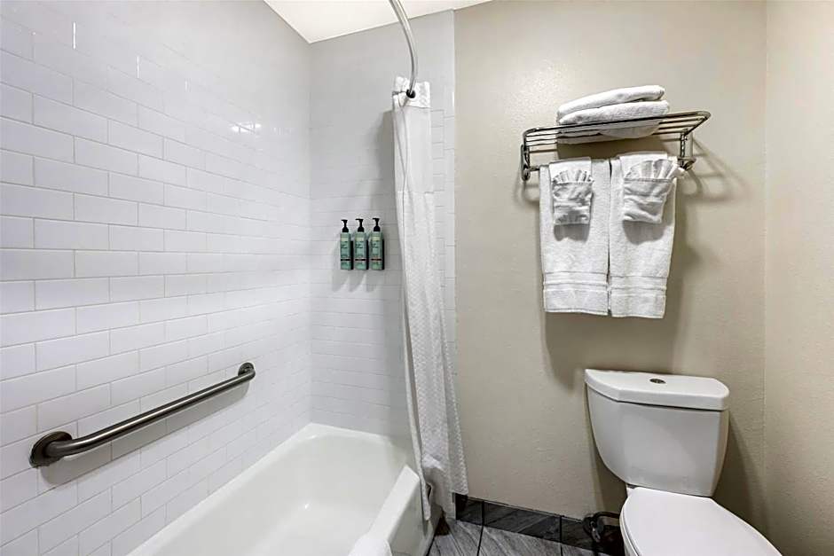 Best Western Airport Albuquerque Innsuites Hotel & Suites