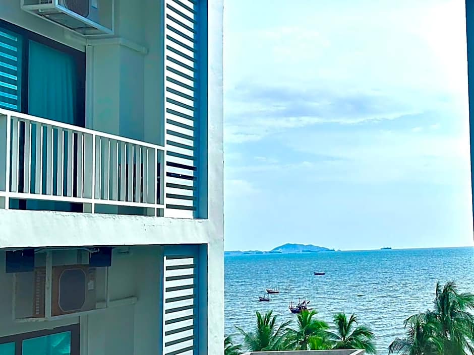 The Sunset Bangsaen Hotel