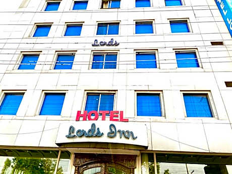 Lords Inn Hotel