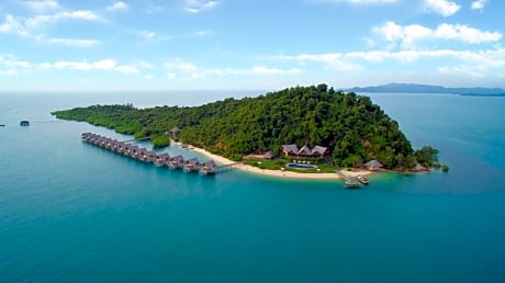 Telunas Private Island