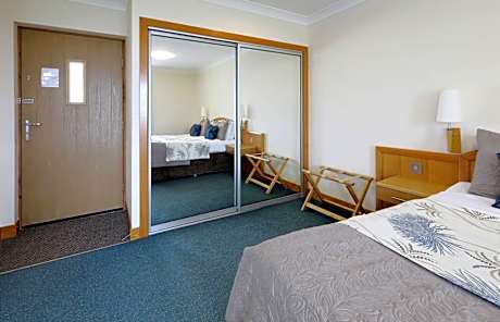 Superior Double or Twin Room with Sea View