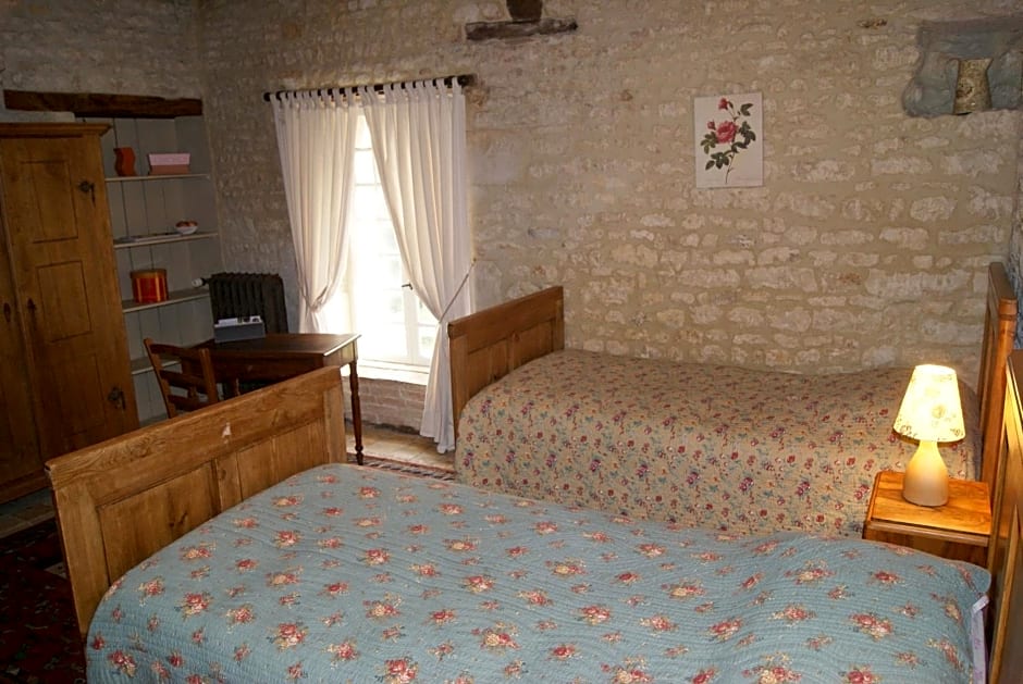 Manoir de la Pataudière B&B