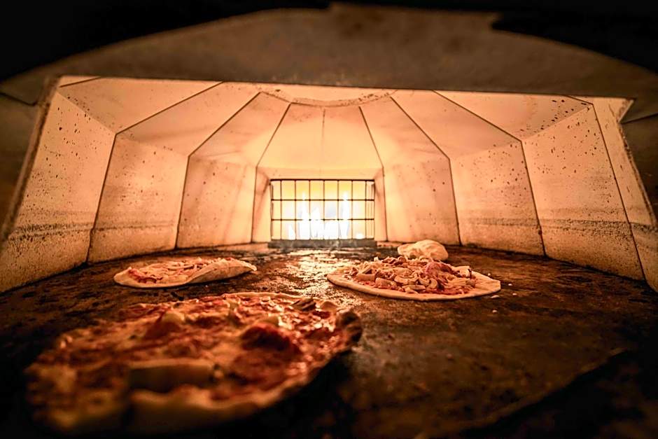 Captain Don's Habitat