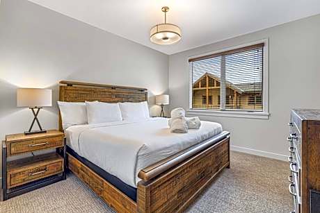 114 - 2 Bedroom Premier Condo