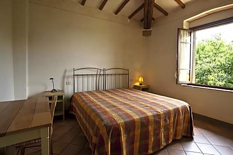 One-Bedroom Apartment with Garden View (5 Adults)