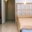 Hotel Avra