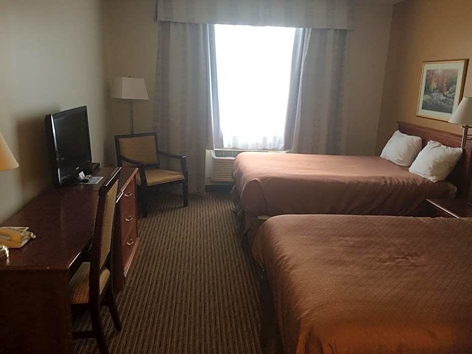 Foxwood Inn and Suites
