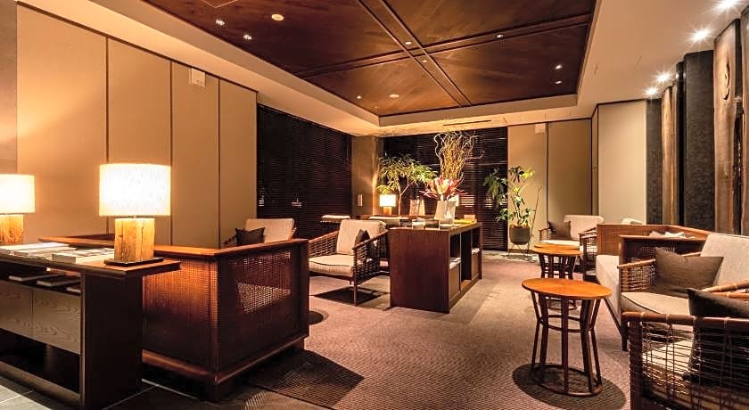 One Suite THE GRAND