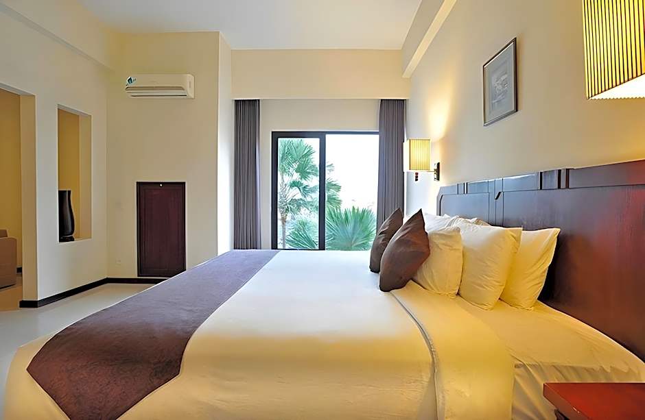 The Sun Hotel Sidoarjo