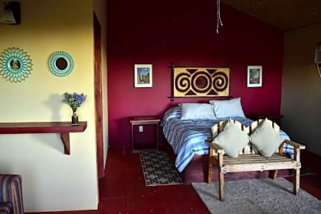 Double or Twin Room with Mountain View