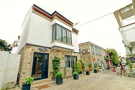 Sulty's Alacatı