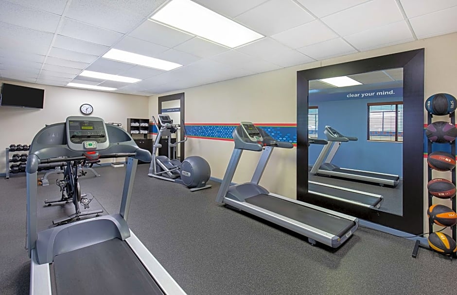 Hampton Inn By Hilton & Suites Madisonville