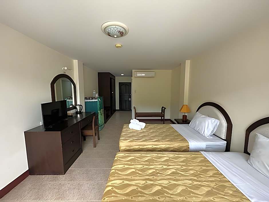Kata Place Hotel