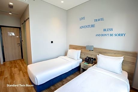 Standard Room Twin Bed