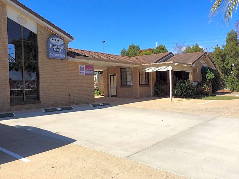 Jacaranda Place Motor Inn
