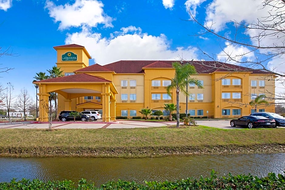 La Quinta Inn & Suites by Wyndham Pearland