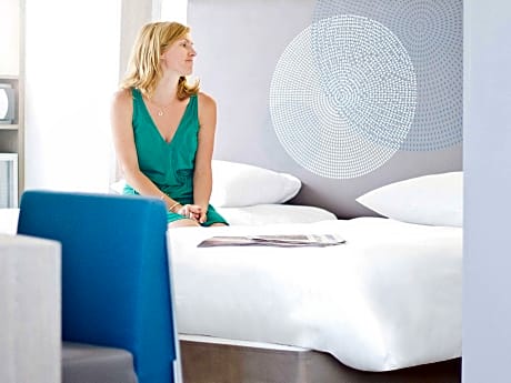 Superior Premium Room with Queen Bed and Sofa