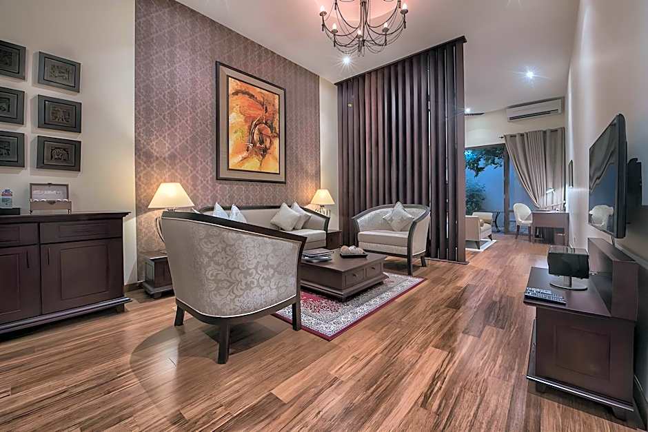 Residence By Uga Escapes