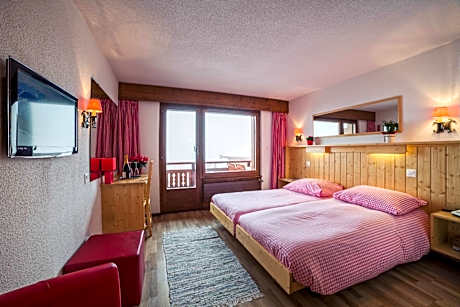Double or Twin Room with Balcony
