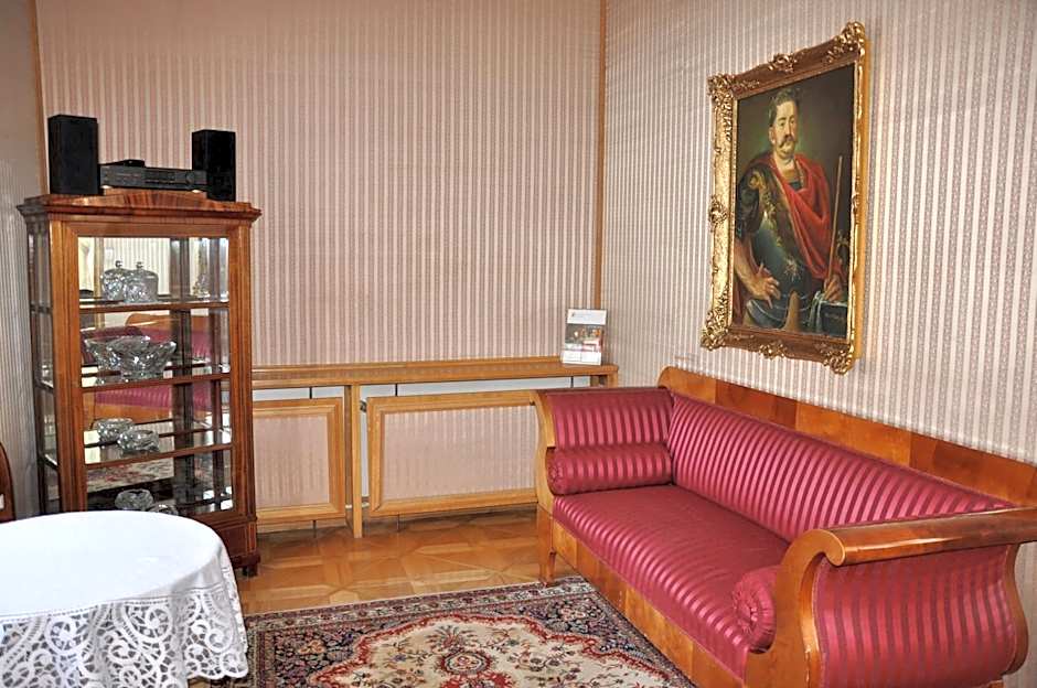 Hotel Zamek Pułtusk Dom Polonii