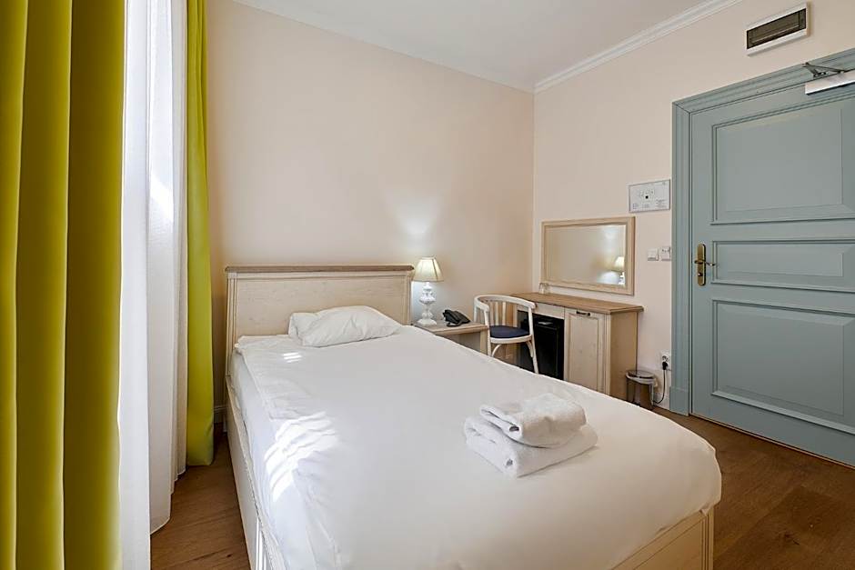 Stabu Sēta Residence