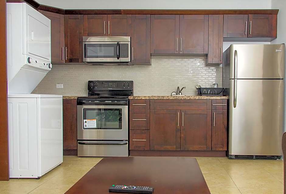 Lord Nelson Hotel & Residences