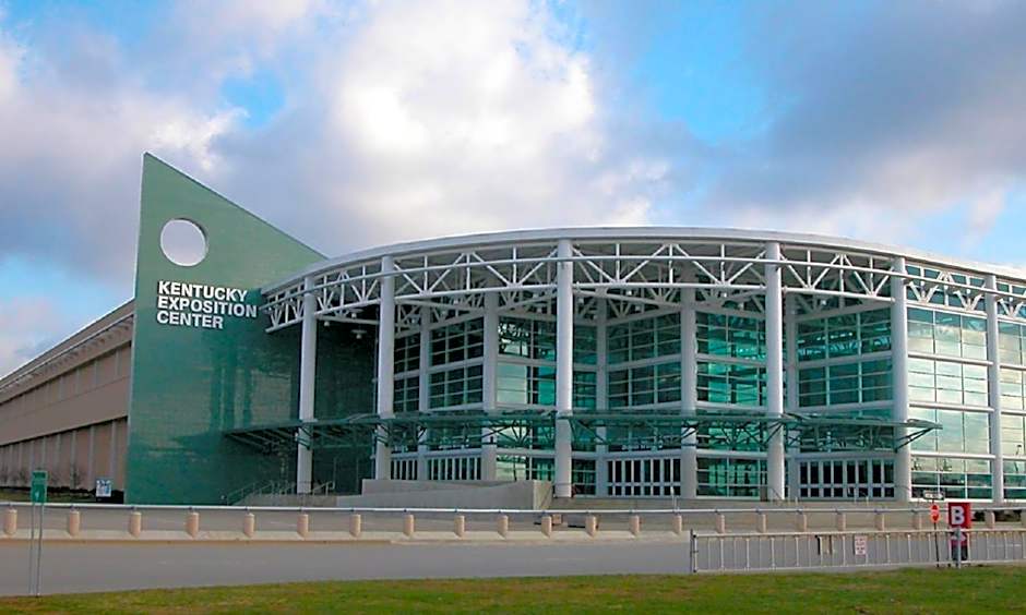 Crowne Plaza Louisville Airport Expo Ctr By IHG