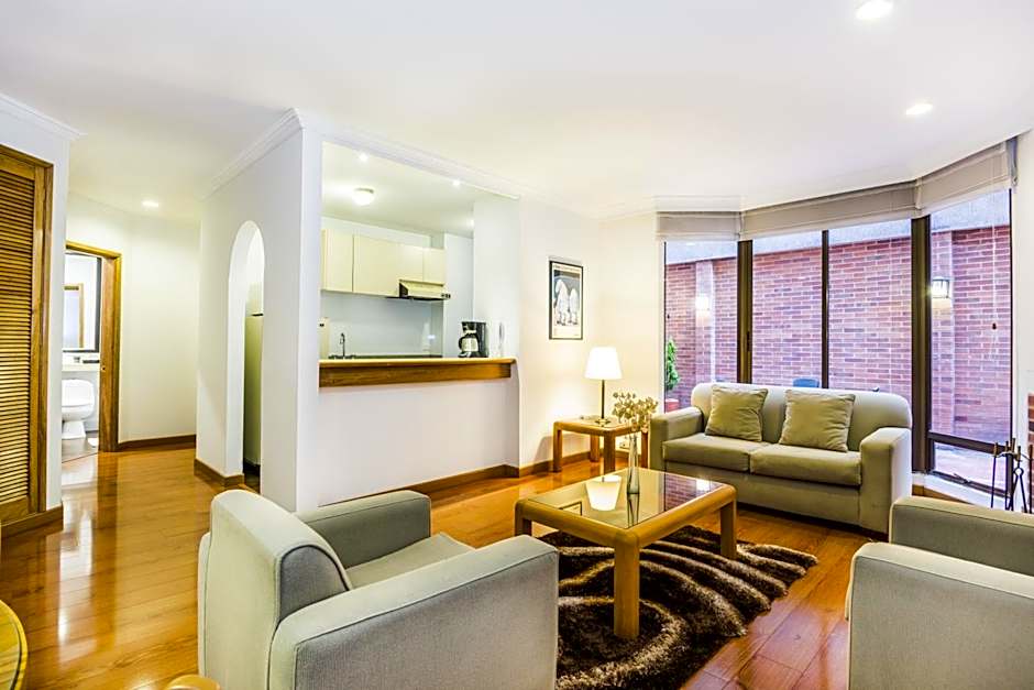 Travelers Fontana Plaza