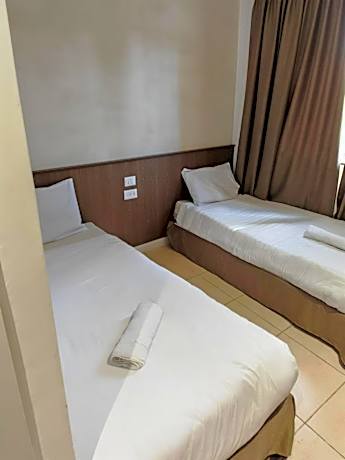 Economy Twin Room