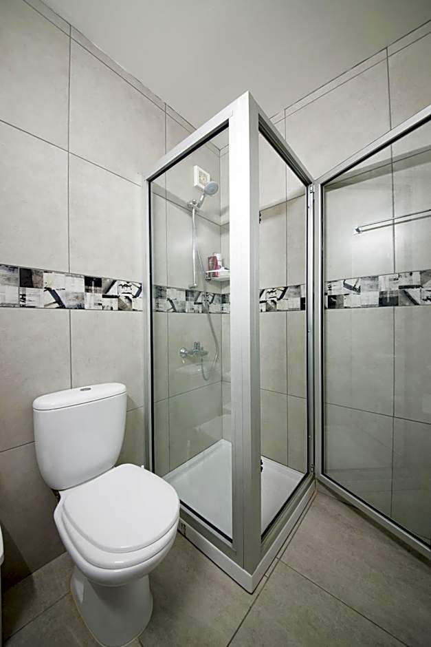 A Maos Hotel Apartments