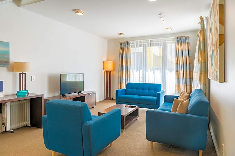 Boulcott Suites