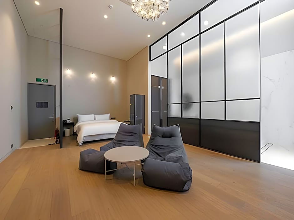 Hotel Libre