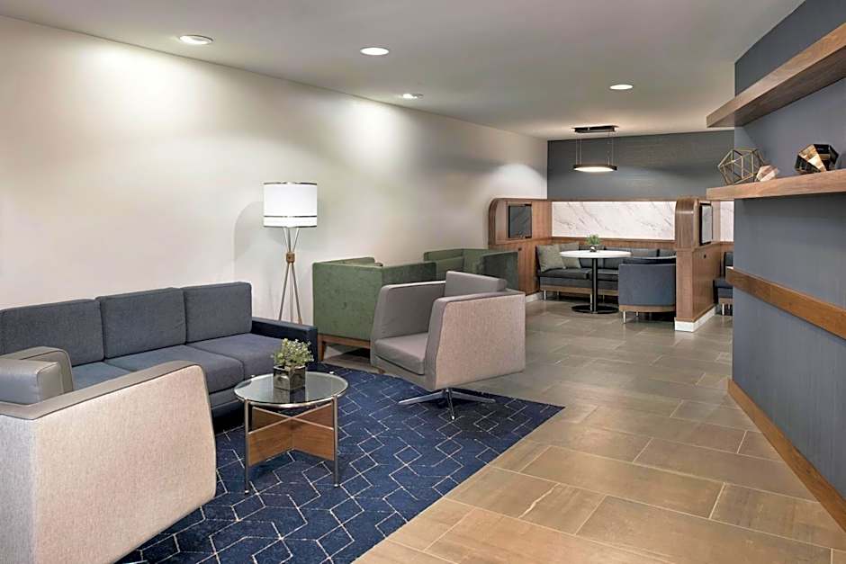 Courtyard by Marriott Memphis Collierville